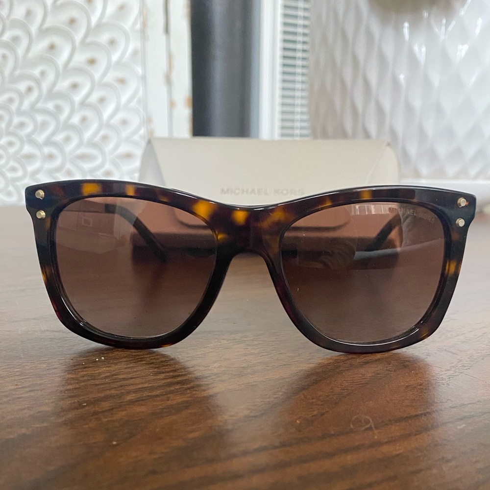 NEVER WORN - Michael Kors Sunglasses